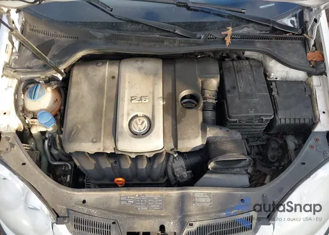 2009 Volkswagen Rabbit S from USA, damaged, VIN WVWAA71K59W080206